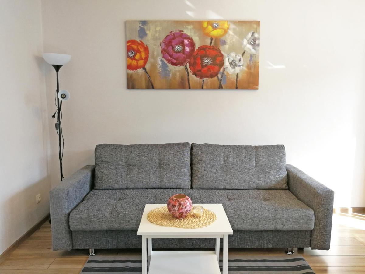 Siauliai Central Apartment @ Traku Street Ngoại thất bức ảnh