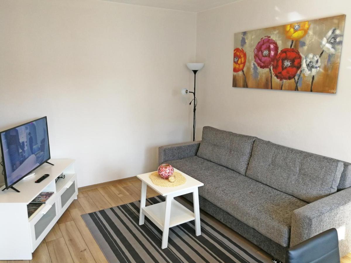 Siauliai Central Apartment @ Traku Street Ngoại thất bức ảnh
