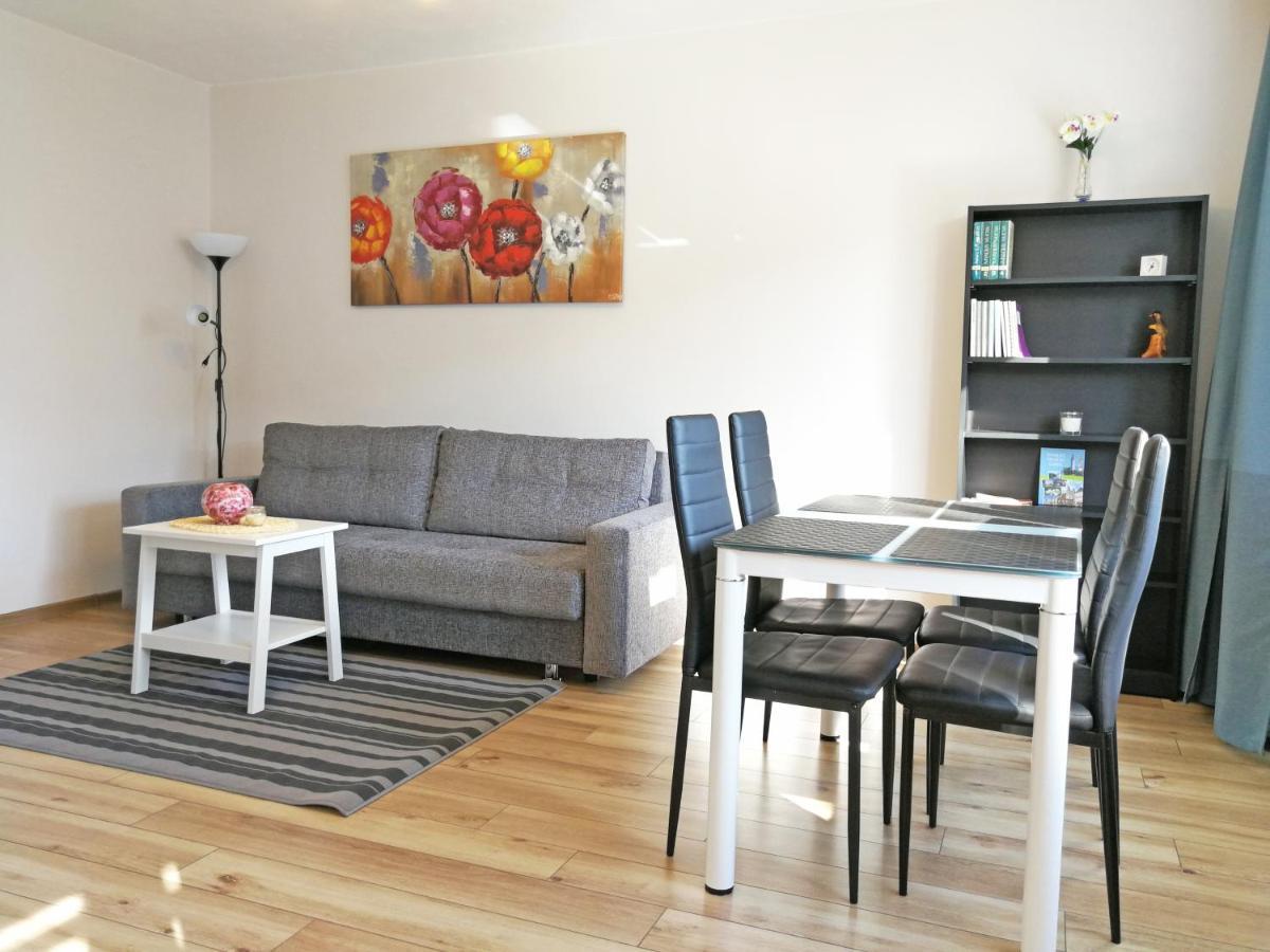 Siauliai Central Apartment @ Traku Street Ngoại thất bức ảnh